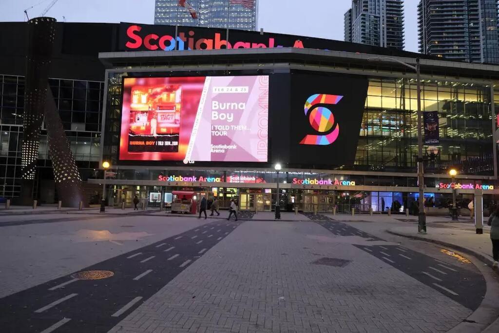 Cn Lovers Toronto Eksteriør bilde