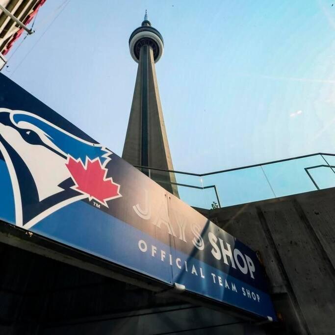 Cn Lovers Toronto Eksteriør bilde